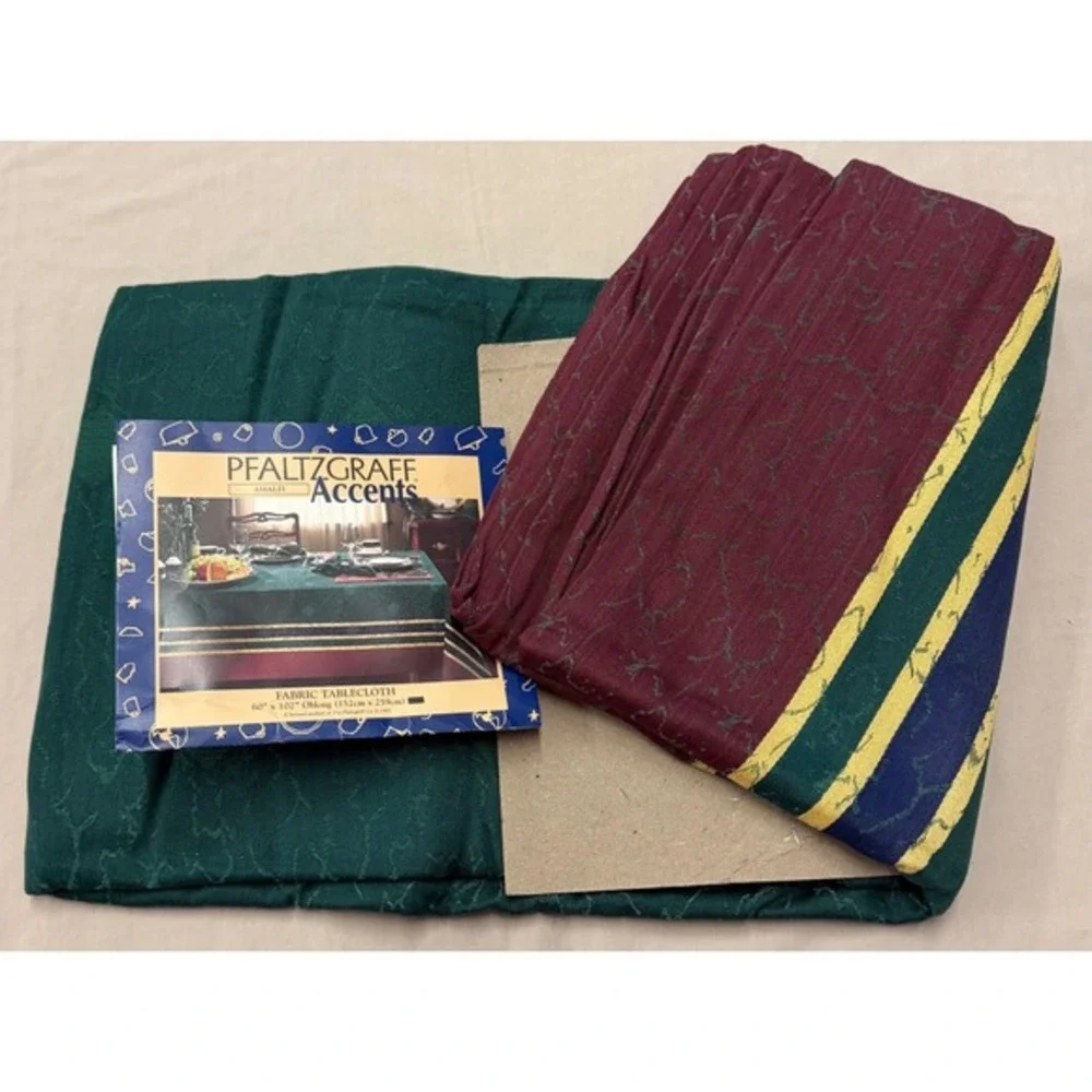 Pfaltzgraff Amalfi Fabric Tablecloth Hunter Green Burgundy Striped 60x102 Oblong